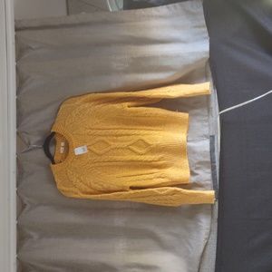 Gap yellow sweater NWT xs